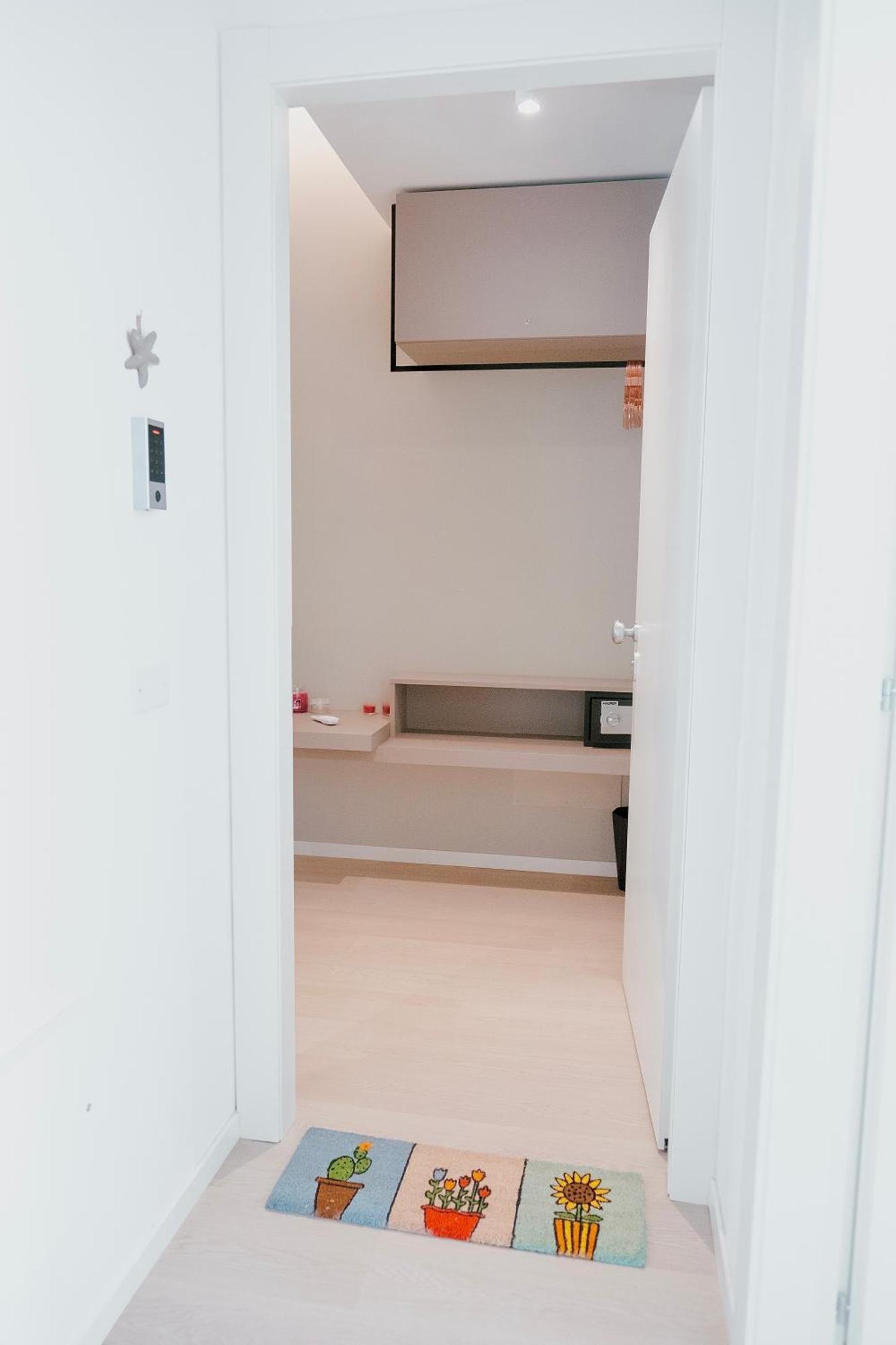 18Zero2 Luxury Rooms 巴里 外观 照片