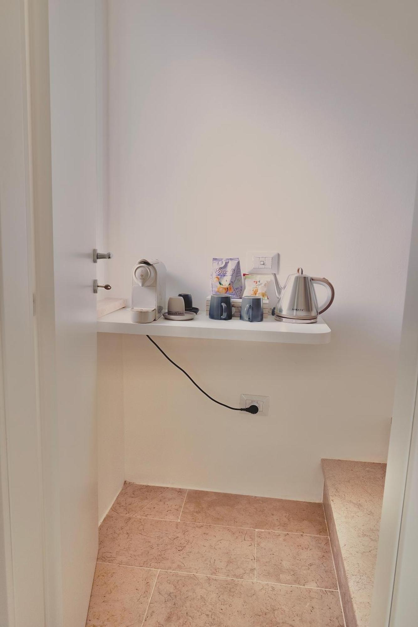 18Zero2 Luxury Rooms 巴里 外观 照片