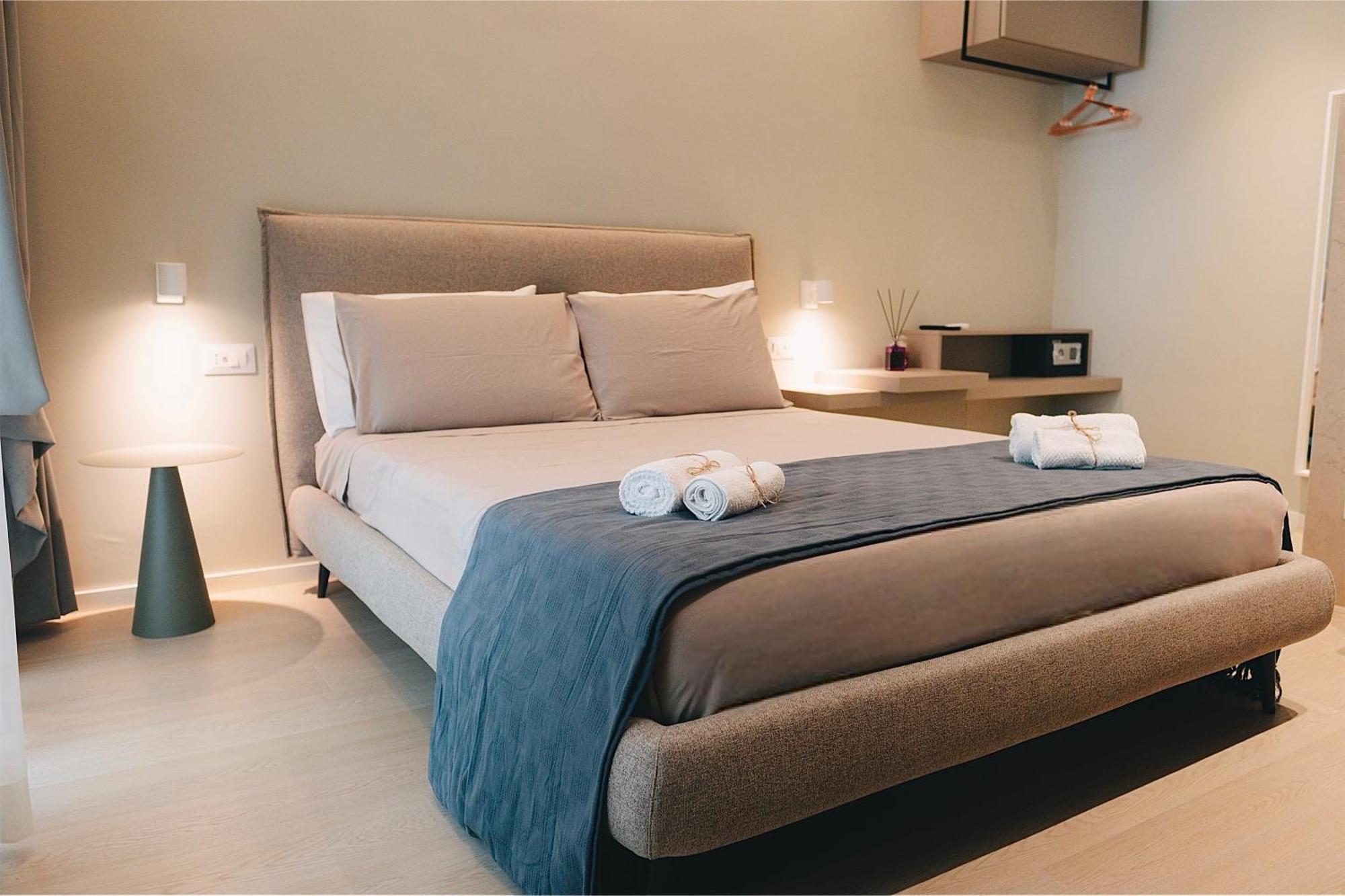 18Zero2 Luxury Rooms 巴里 外观 照片