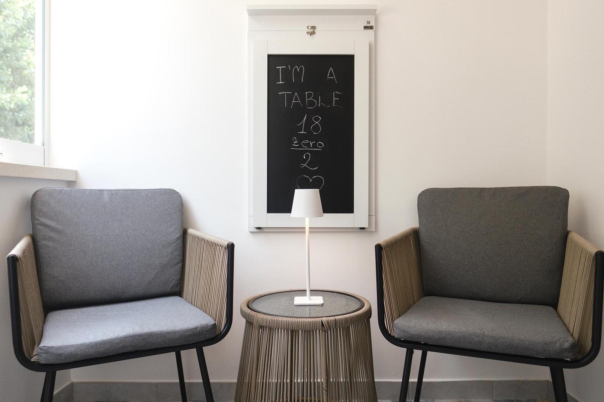 18Zero2 Luxury Rooms 巴里 外观 照片