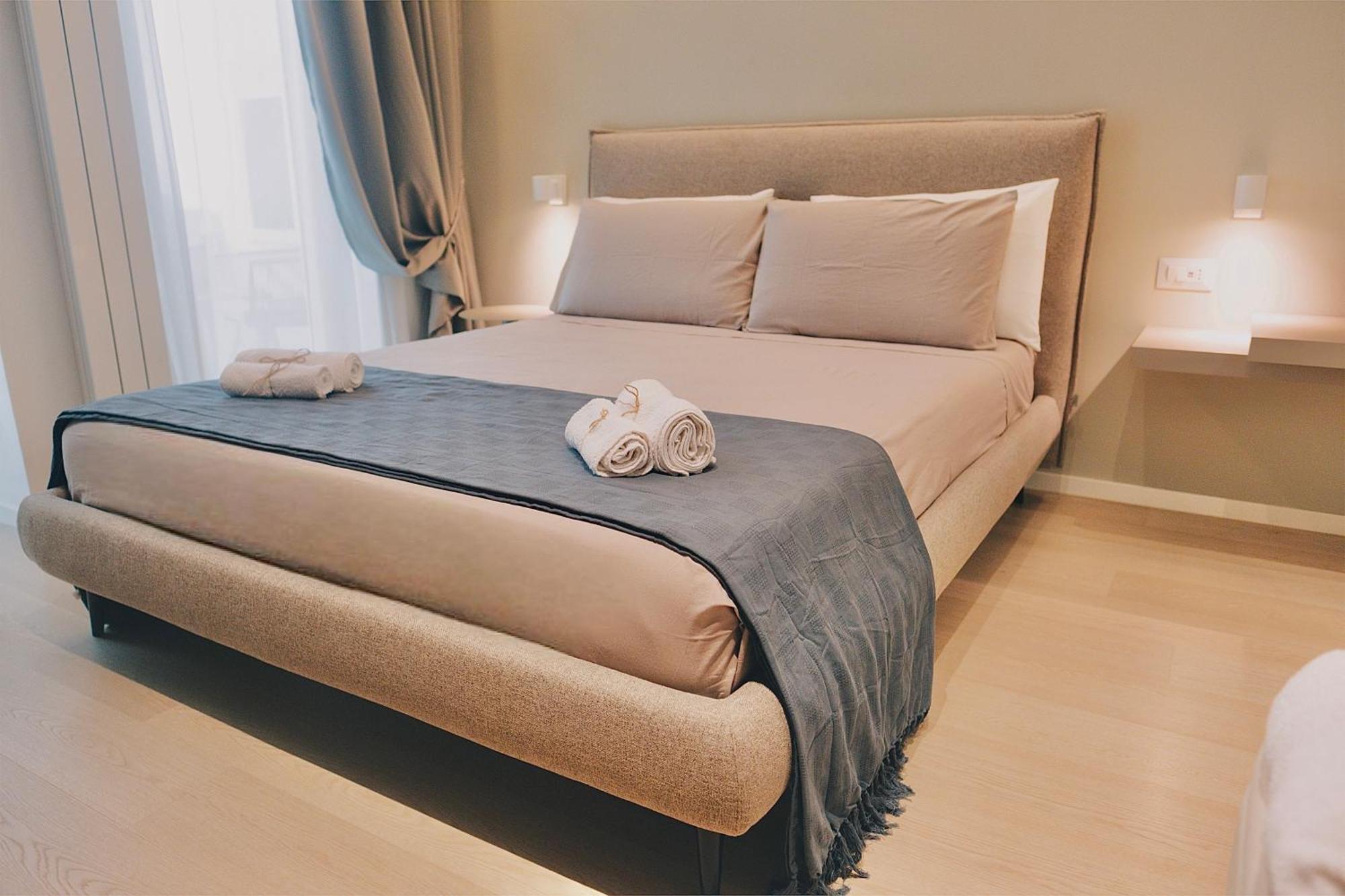 18Zero2 Luxury Rooms 巴里 外观 照片